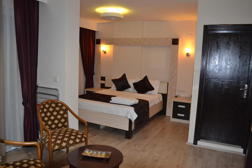 Rumana Hotel Anamur Exteriör bild